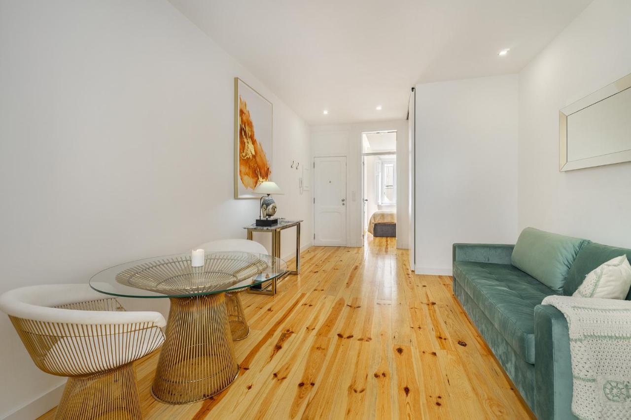 Whome Chic 1-Bed W/ Patio Perfect To Explore Lisboa Екстериор снимка